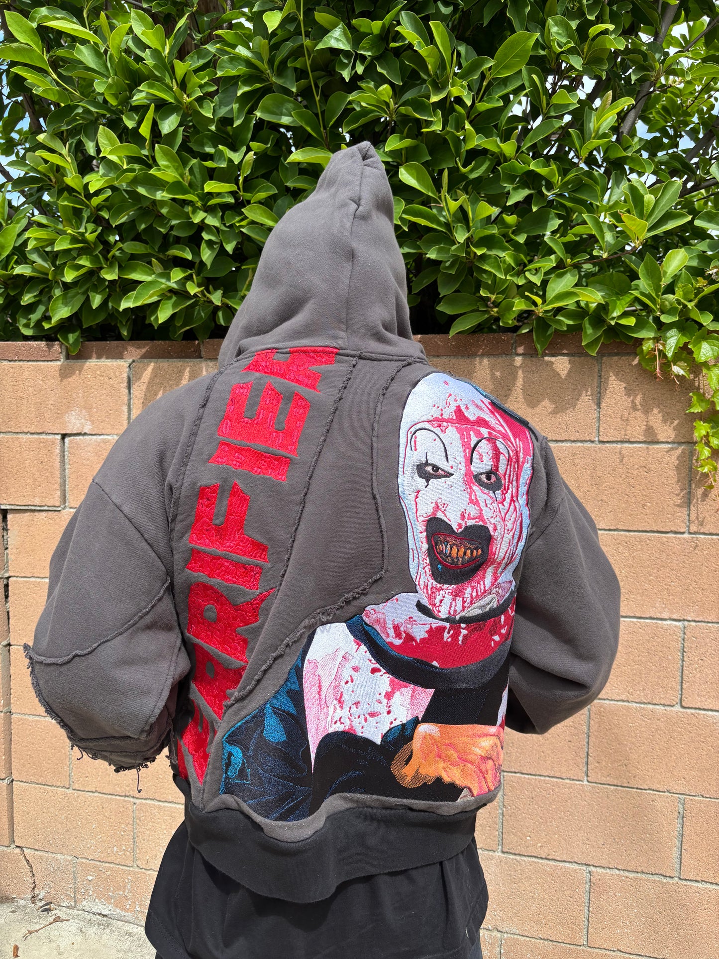 Trfr (Sweatshirt)